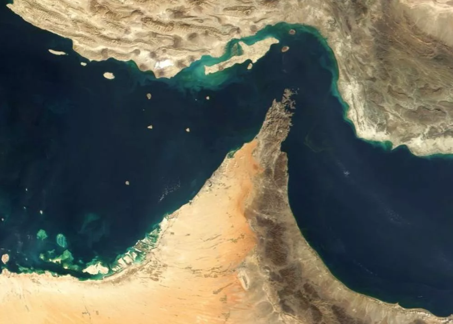 美国海军：伊朗再次扣押一艘油轮
