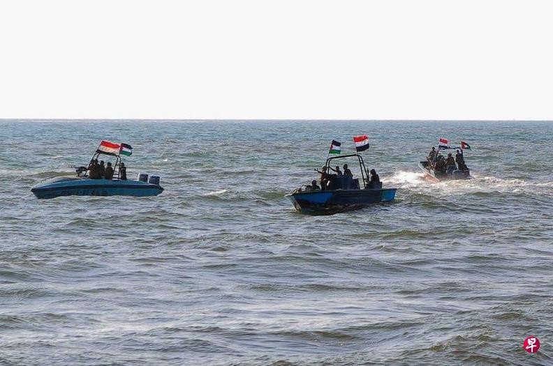 无视美国等13国警告 胡塞武装无人驾驶船在红海引爆