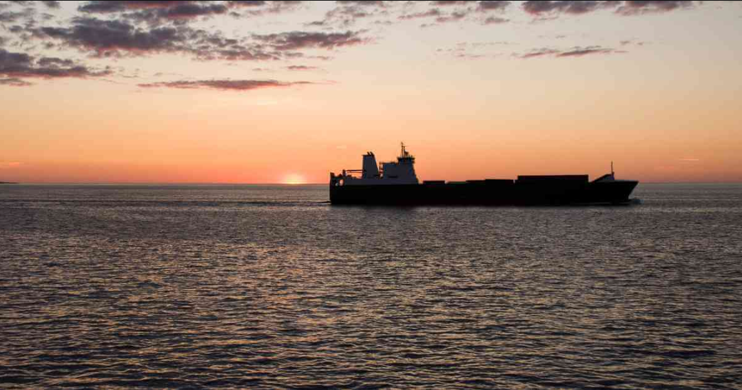 俄罗斯影子舰队油轮在丹麦附近相撞受损