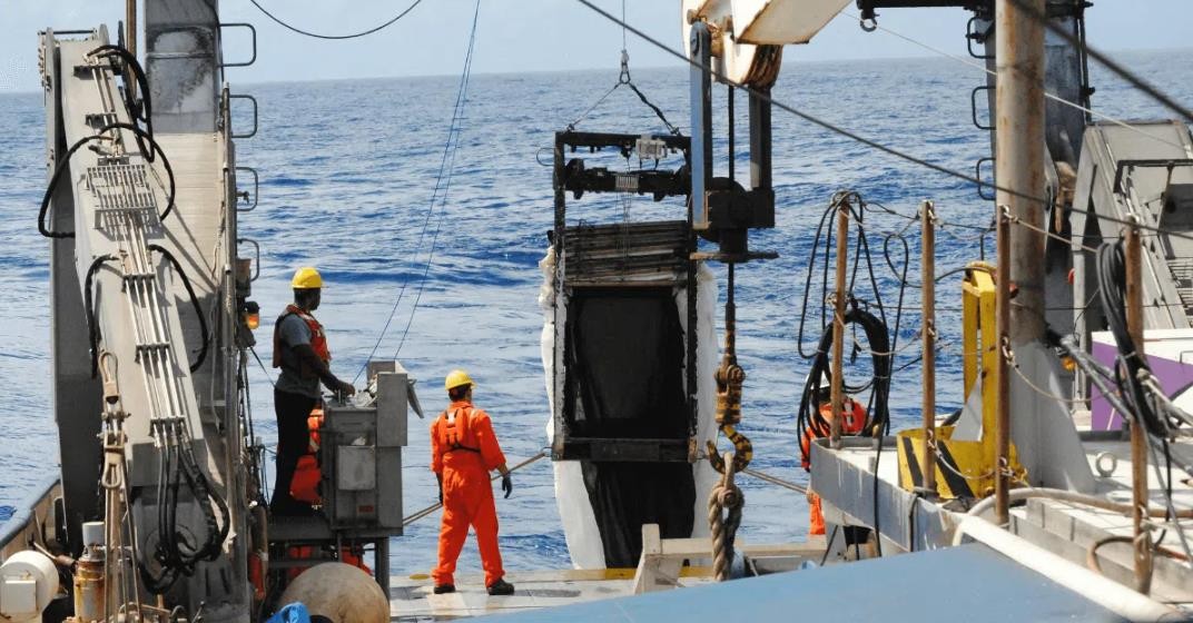 巴拿马2025年前四月海员就业合同激增12% 国际合作+本土培养双轮驱动